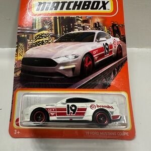 Matchbox '19 Ford Mustang Coupe